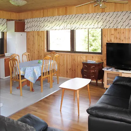 Chalet Nenonen בקתה